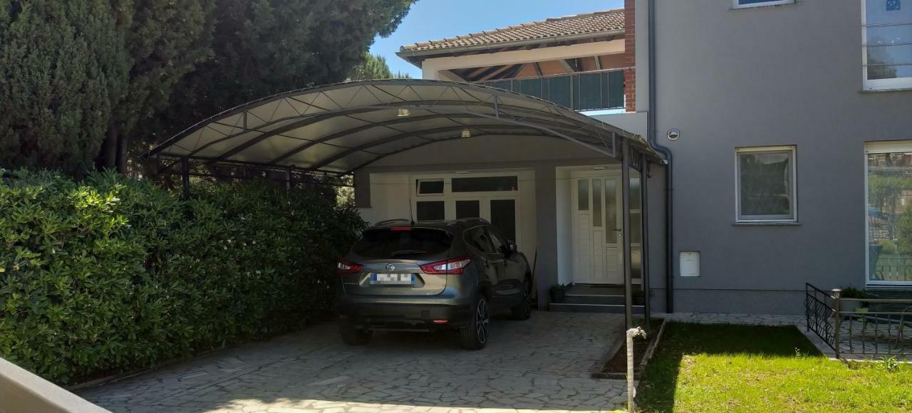 Apartamento Rainbow Pula Exterior foto
