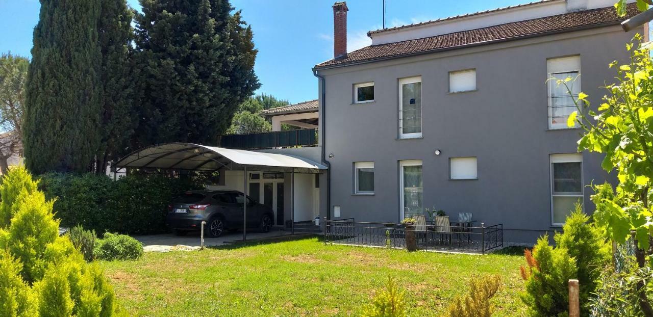 Apartamento Rainbow Pula Exterior foto